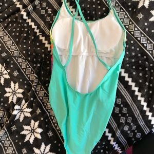 Great one piece bathing suit